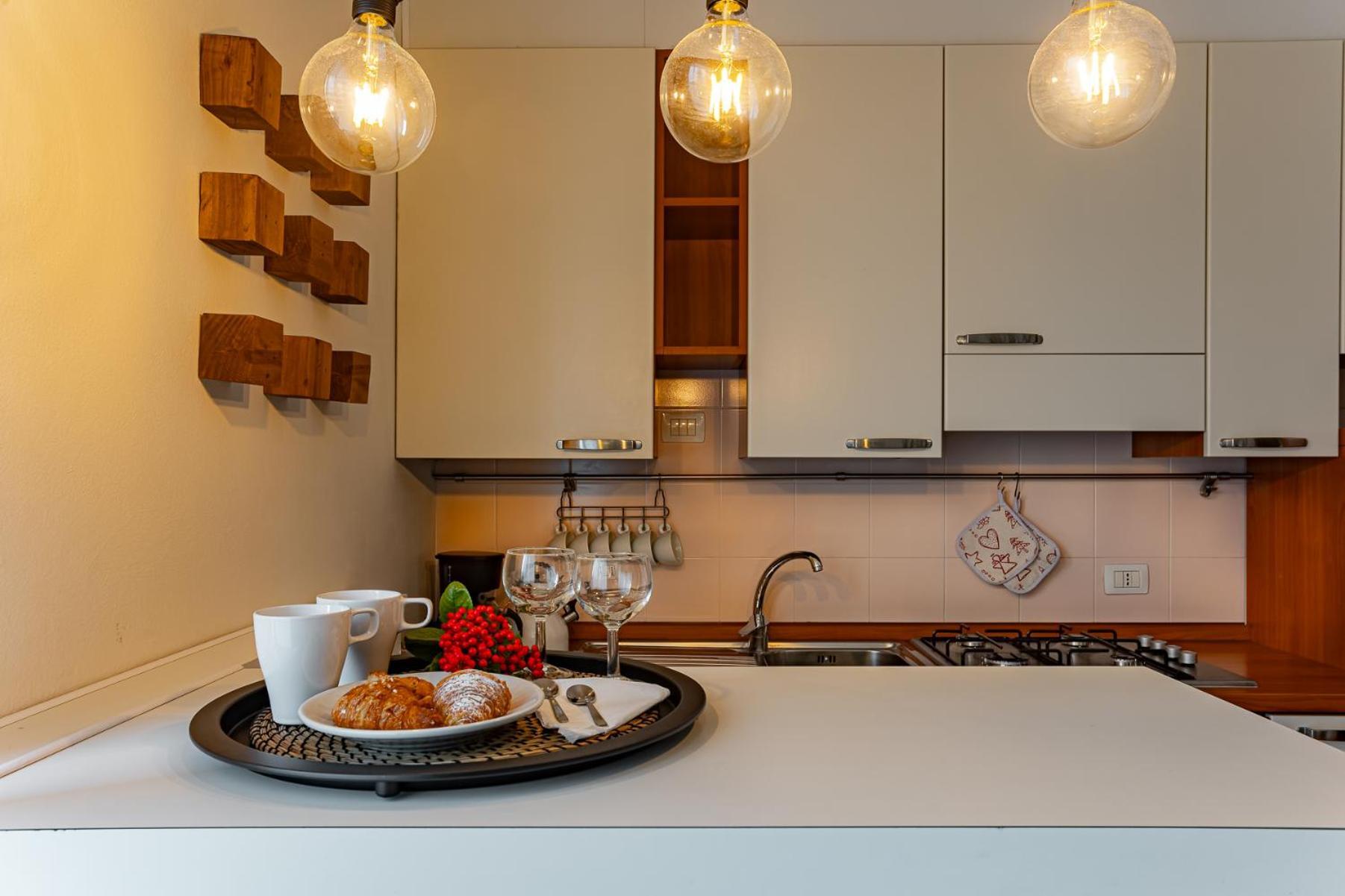 Appartamento Casa Paris Sale Marasino Esterno foto